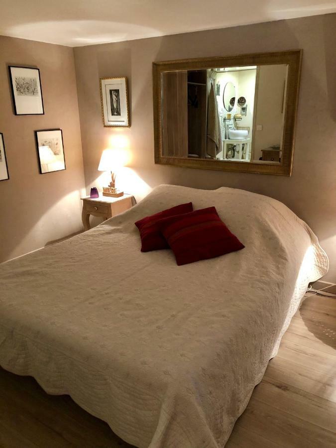 Bed and Breakfast Longo Mai Sillans-la-Cascade Exterior foto
